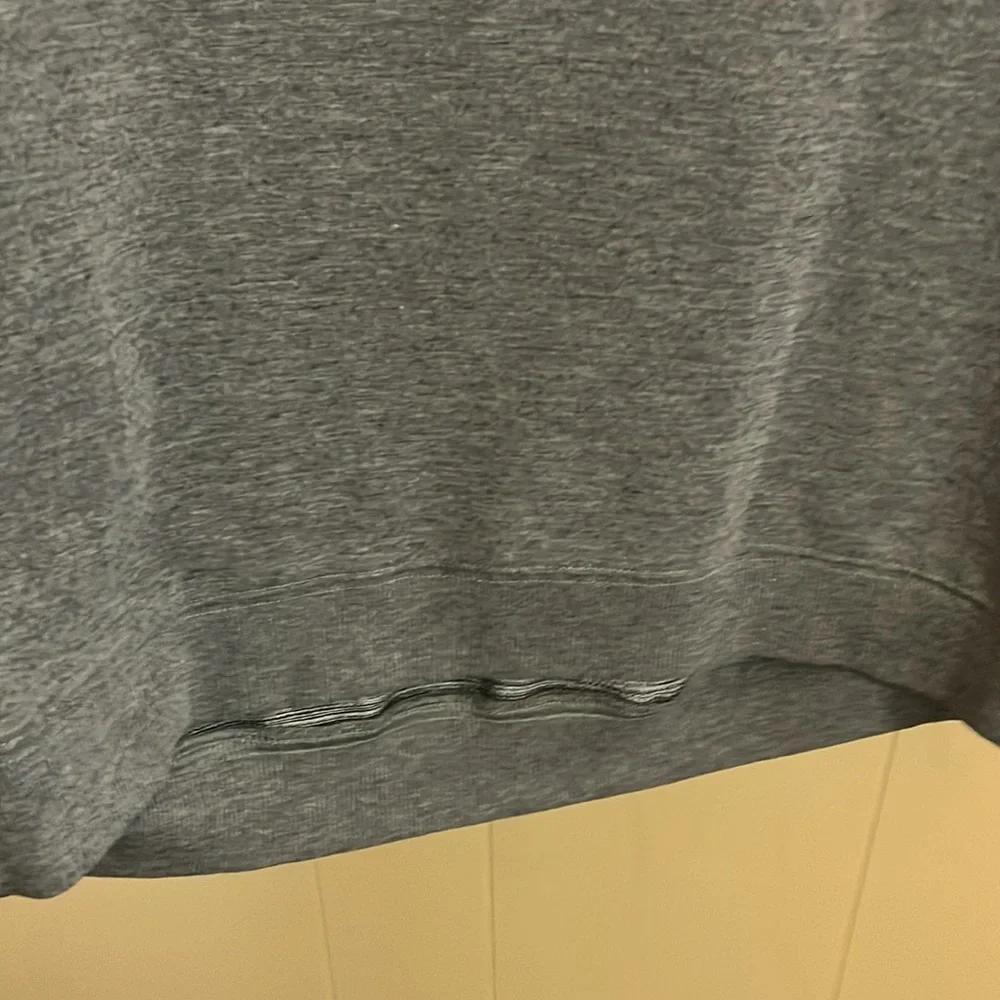 All in Motion Gray SizeL Comfy Lightweight Crewneck Sweater Fall Winter Neutral